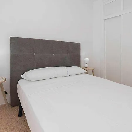 Apartment Apartamento Maria Luisa 8 Pax Alicante