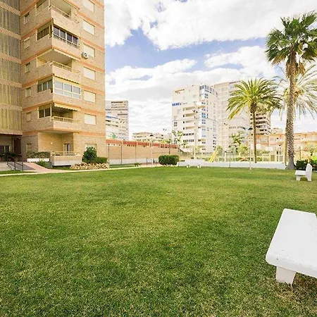 Apartamento Maria Luisa 8 Pax Apartment